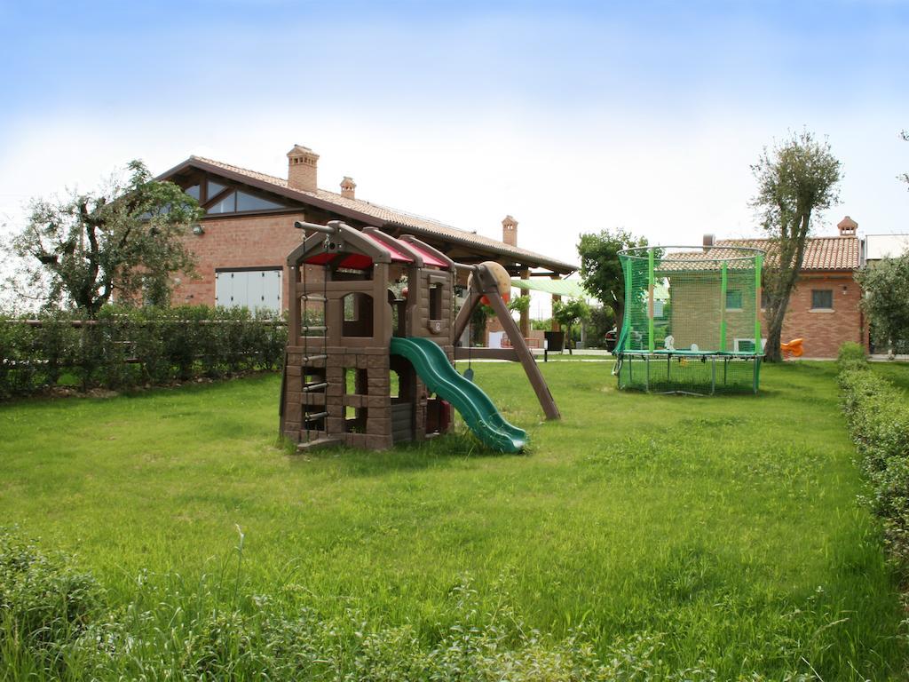 הוילה Gambettola Agriturismo L'Infinito מראה חיצוני תמונה